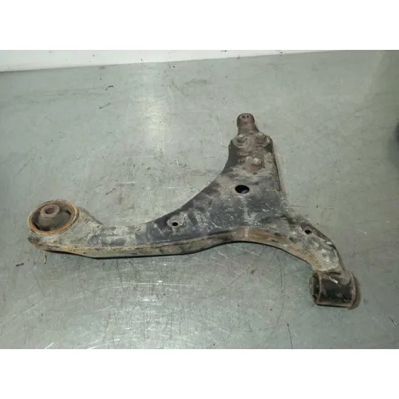 Brazo Suspension Inferior Delantero Izquierdo para Kia Carens (Un)