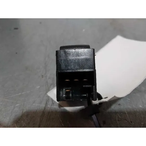 Mando Elevalunas Trasero Izquierdo para Volkswagen Passat Berlina (3B2)