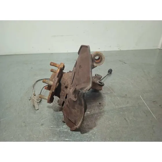 Mangueta Delantera Izquierda para Toyota Rav 4 (A3)