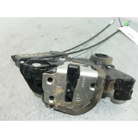 Cerradura Puerta Delantera Derecha para Toyota Yaris