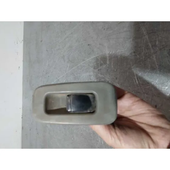 Mando Elevalunas Delantero Derecho para Chevrolet Nubira Berlina