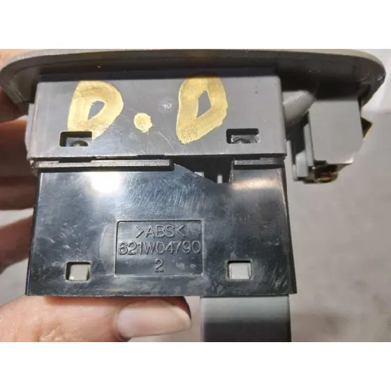 Mando Elevalunas Delantero Derecho para Chevrolet Nubira Berlina