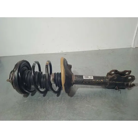 Amortiguador Delantero Derecho para Nissan X-Trail (T30)