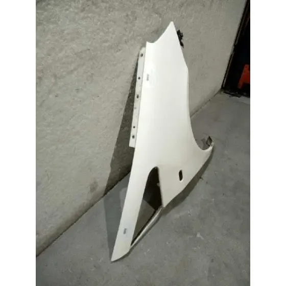 Aleta Delantera Derecha para Ford Galaxy (Vy)
