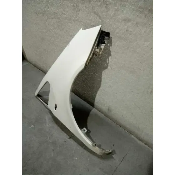Aleta Delantera Derecha para Ford Galaxy (Vy)