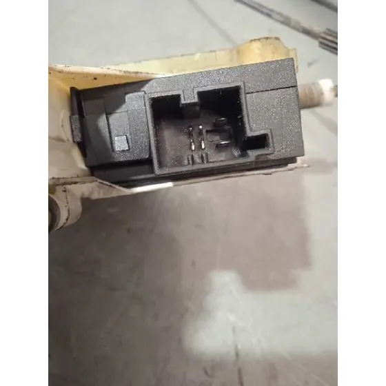 Elevalunas Delantero Derecho para Audi A6 Berlina (4F2)