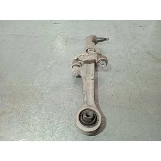 Brazo Suspension Inferior Delantero Derecho para Seat Exeo Berlina (3R2)