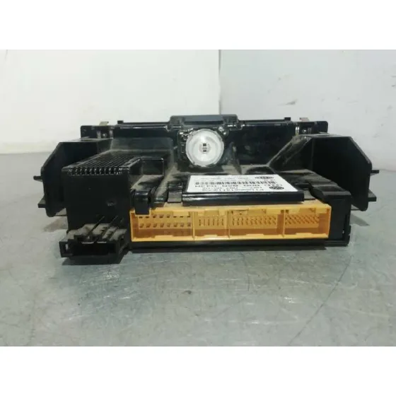 Mando Climatizador para Audi A4 Berlina (B5)