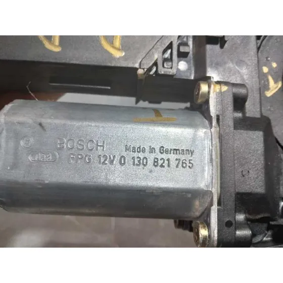 Motor Elevalunas Delantero Derecho para Volkswagen Touareg (7La)