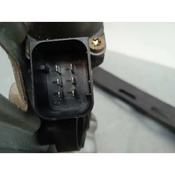 Elevalunas Delantero Izquierdo para Mercedes-Benz Clase C (W203) Berlina