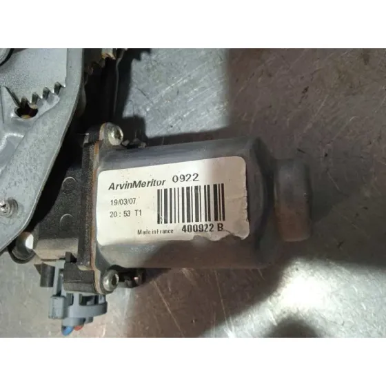 Elevalunas Delantero Derecho para Ford Transit Caja Cerrada '06