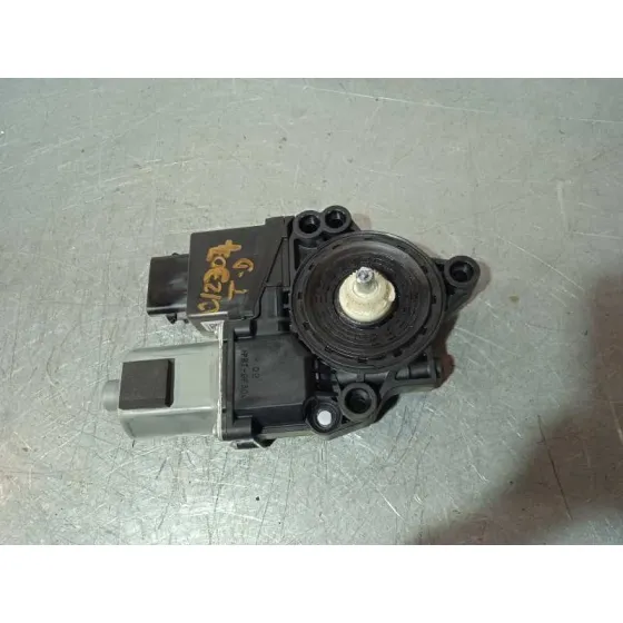 Motor Elevalunas Trasero Derecho para Kia Cee'd