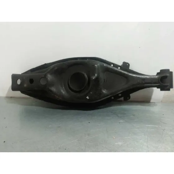 Brazo Suspension Inferior Trasero Izquierdo para Ssangyong Rodius