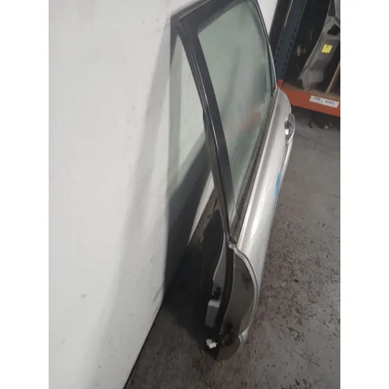 Puerta Trasera Izquierda para Kia Sportage