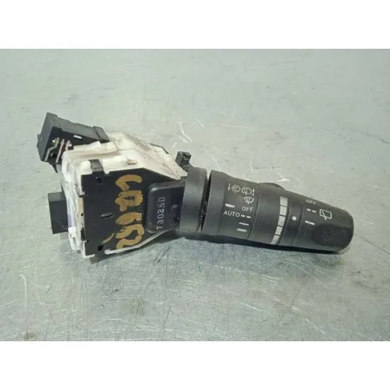 Mando Limpia para Nissan Note (E11E)