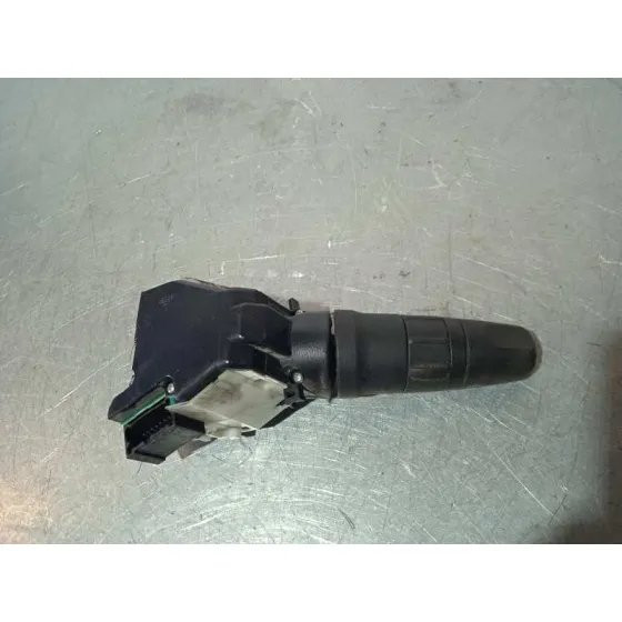 Mando Limpia para Nissan Note (E11E)