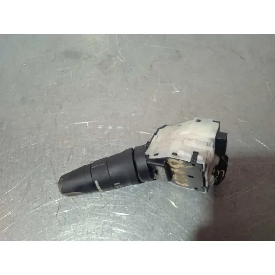 Mando Limpia para Nissan Note (E11E)