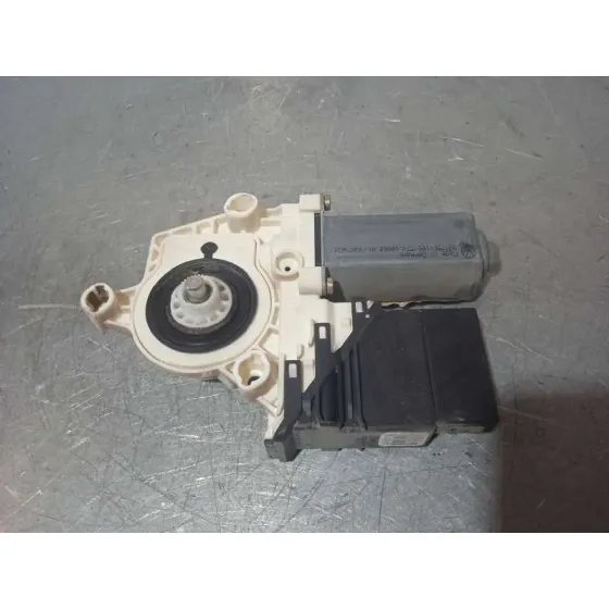 Motor Elevalunas Trasero Izquierdo para Volkswagen Golf V Berlina (1K1)