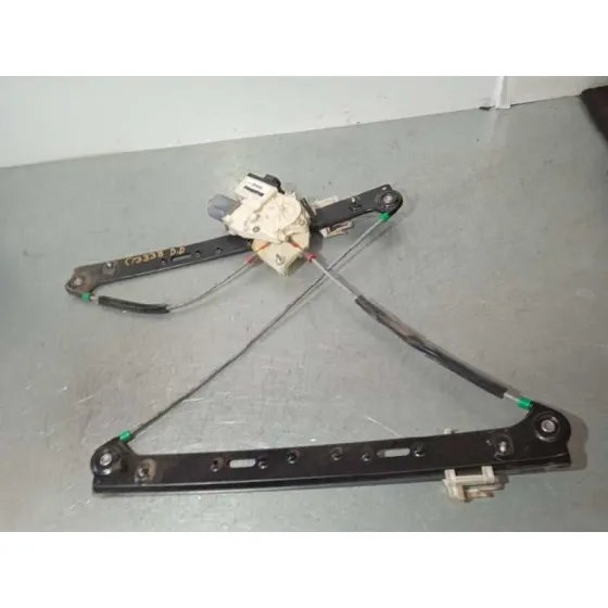Elevalunas Delantero Derecho para Bmw X3 (E83)