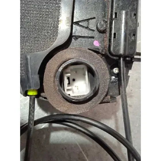 Cerradura Puerta Trasera Derecha para Toyota Prius (Nhw20)