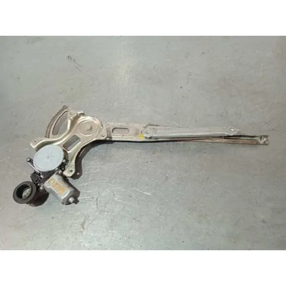Elevalunas Delantero Izquierdo para Toyota Prius (Nhw20)