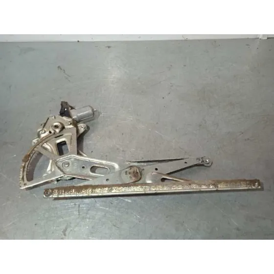 Elevalunas Delantero Izquierdo para Toyota Prius (Nhw20)