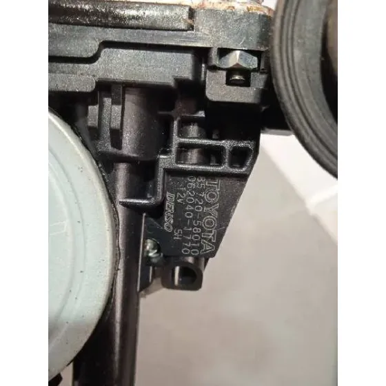 Elevalunas Delantero Izquierdo para Toyota Prius (Nhw20)