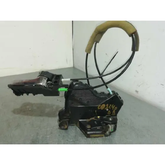 Cerradura Puerta Delantera Derecha para Toyota Corolla (E12)