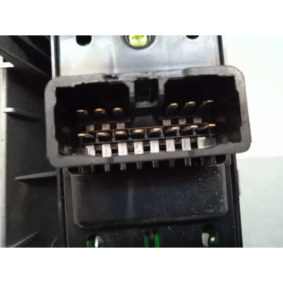 Mando Elevalunas Delantero Izquierdo para Kia Sportage