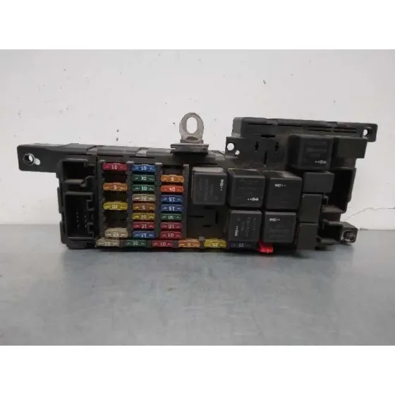 Caja Reles / Fusibles para Volvo Xc90