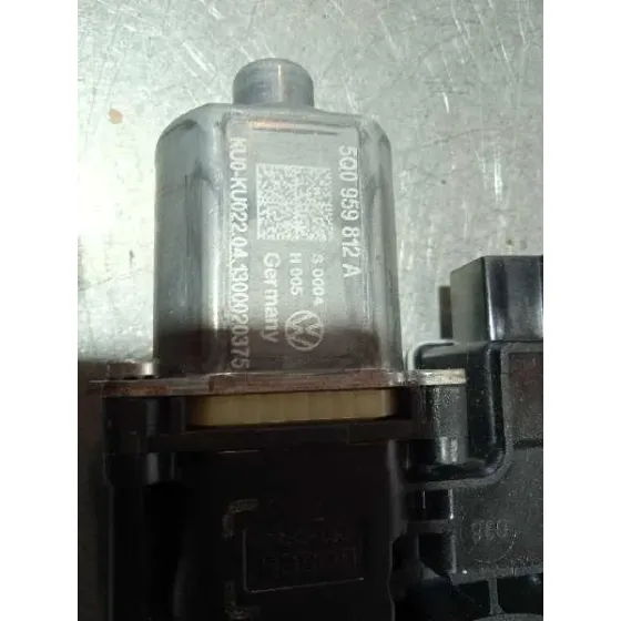 Motor Elevalunas Trasero Derecho para Seat Leon (5F1)