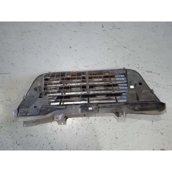 Rejilla Delantera para Renault Master Kipper Doka