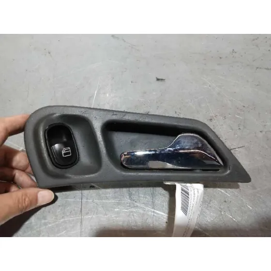Mando Elevalunas Trasero Derecho para Mercedes-Benz Clase C (W203) Berlina