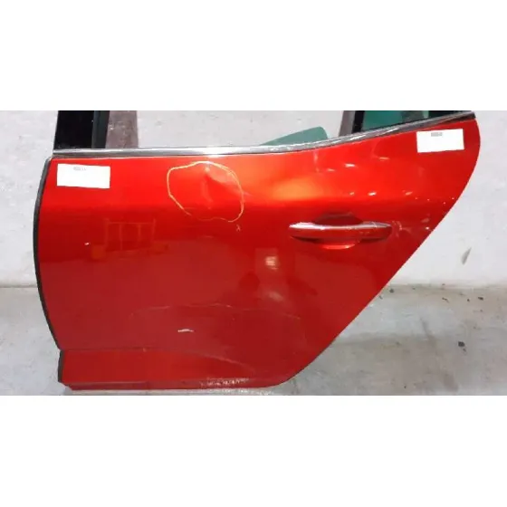 Puerta Trasera Izquierda para Renault Megane Iv Berlina 5P
