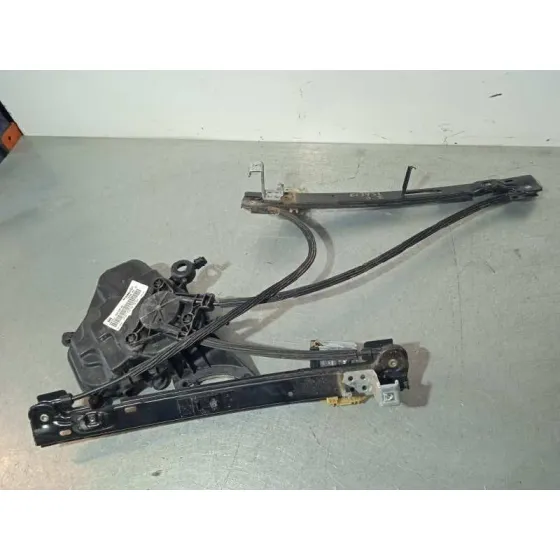 Elevalunas Delantero Izquierdo para Seat Ibiza (6J5)