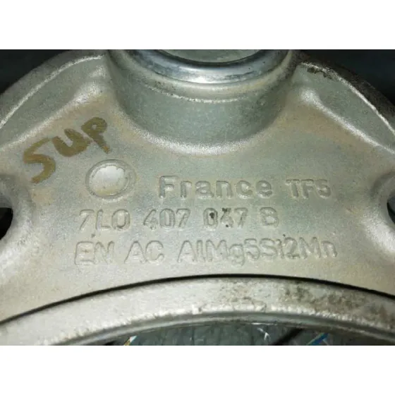 Brazo Suspension Superior Delantero Izquierdo para Volkswagen Touareg (7La)