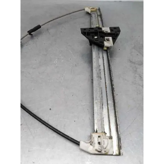 Elevalunas Delantero Izquierdo para Mazda 3 Berlina (Bk)