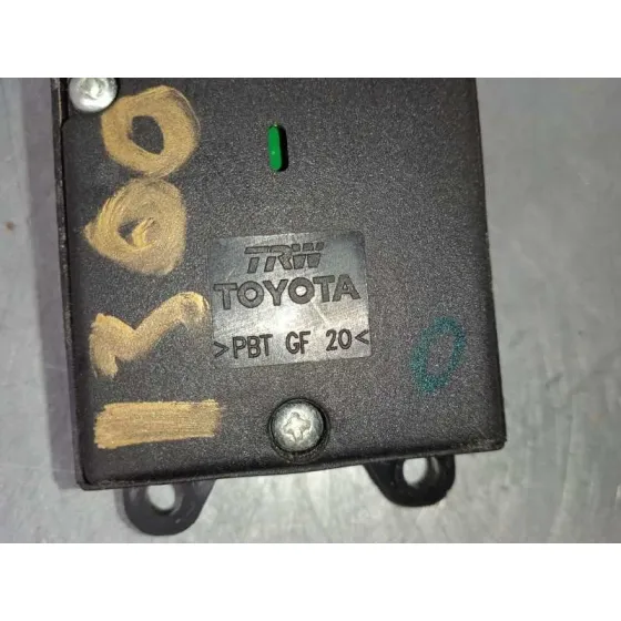 Mando Elevalunas Delantero Izquierdo para Toyota Avensis Berlina (T 22)