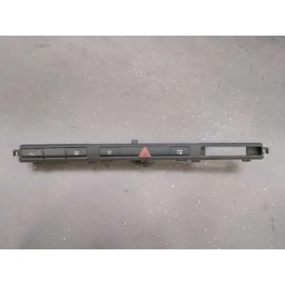 Warning para Audi A8 (4E2)