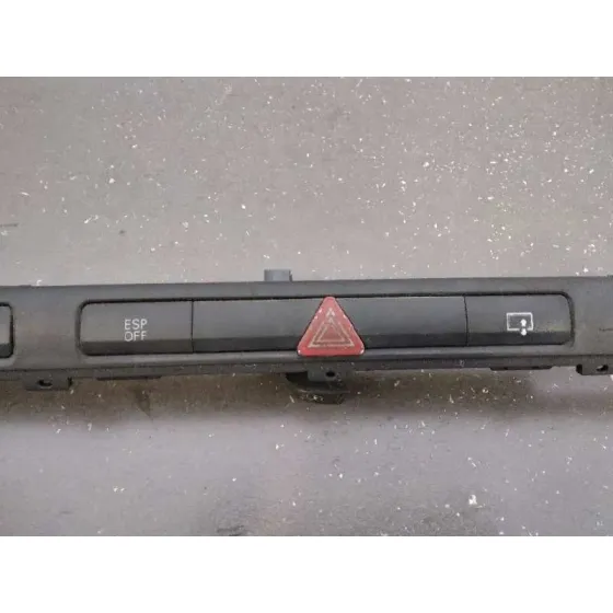 Warning para Audi A8 (4E2)