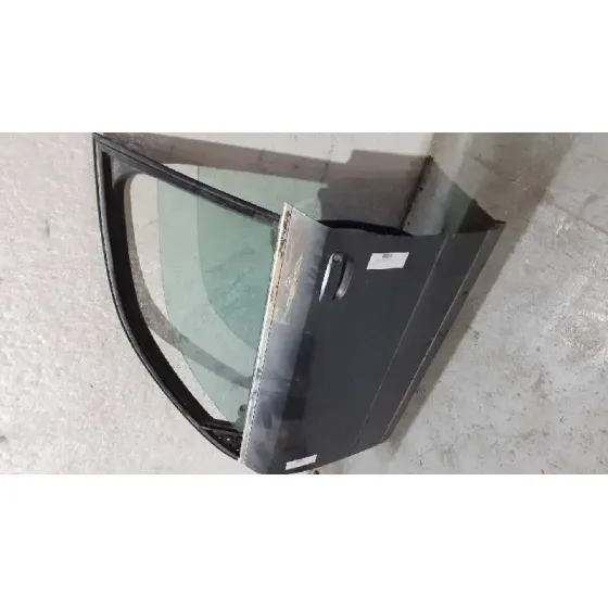 Puerta Delantera Izquierda para Audi A4 Berlina (8E)