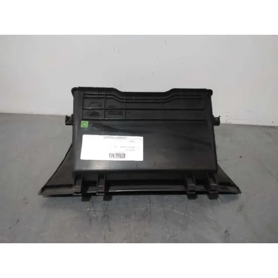 Guantera para Kia Rio