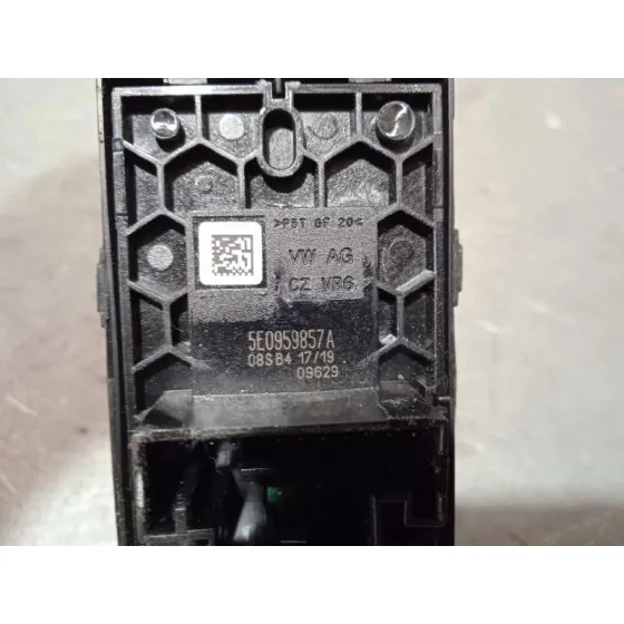 Mando Elevalunas Delantero Izquierdo para Skoda Fabia