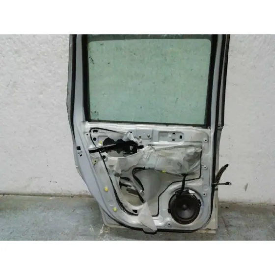 Puerta Trasera Izquierda para Hyundai Matrix (Fc)