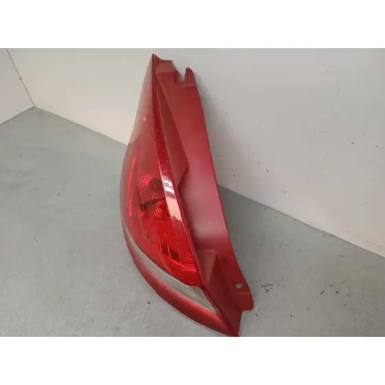 Piloto Trasero Izquierdo para Ford Fiesta (Cb1)