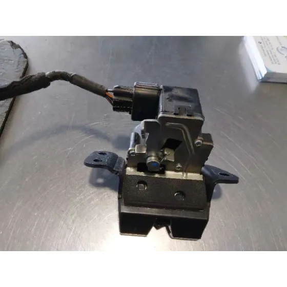 Cerradura Maletero / Porton para Hyundai I30