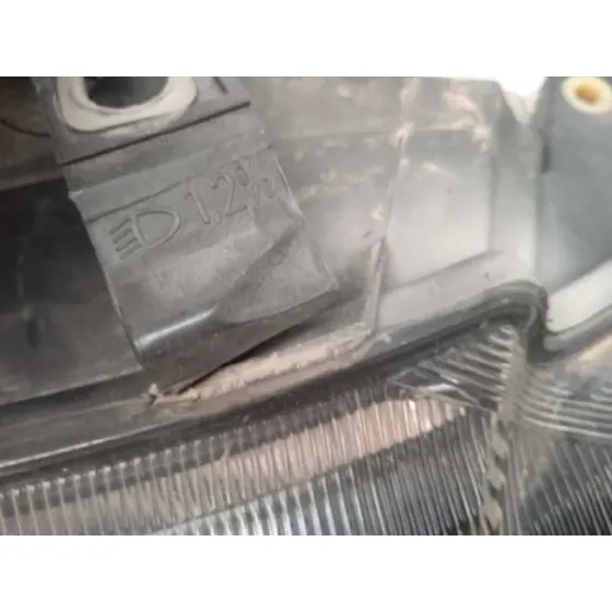 Faro Izquierdo para Seat Leon (1M1)