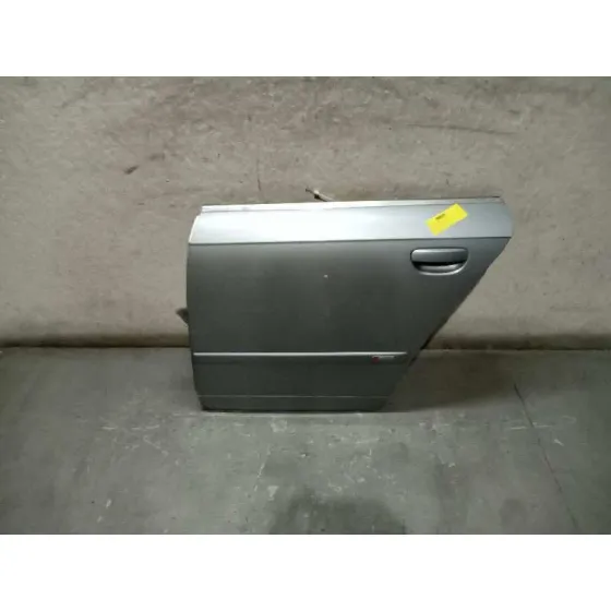 Puerta Trasera Izquierda para Audi A4 Berlina (8E)
