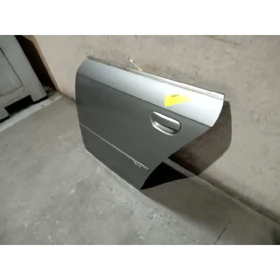 Puerta Trasera Izquierda para Audi A4 Berlina (8E)