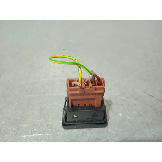 Mando Elevalunas Delantero Izquierdo para Peugeot 106 (S2)